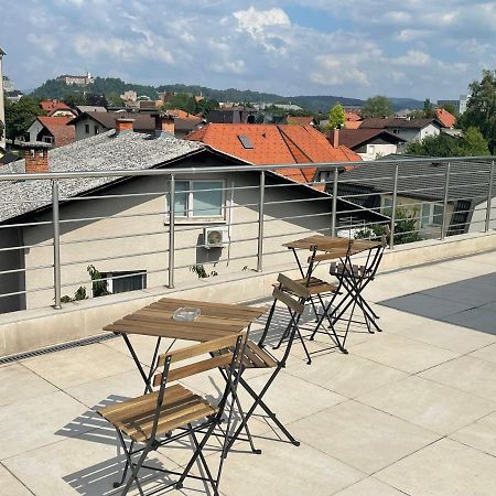 Hello Ljubljana- Green Way Rooms And Studios Kültér fotó